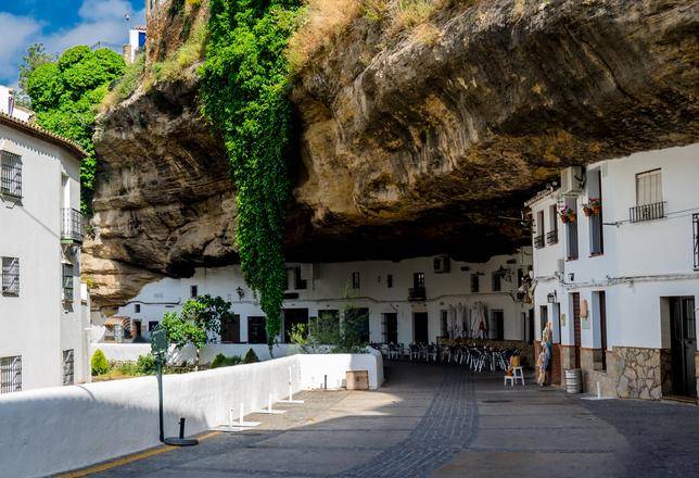 casas cuevas de Setenil de las Bodegas