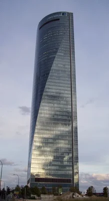 El edificio más alto de Madrid