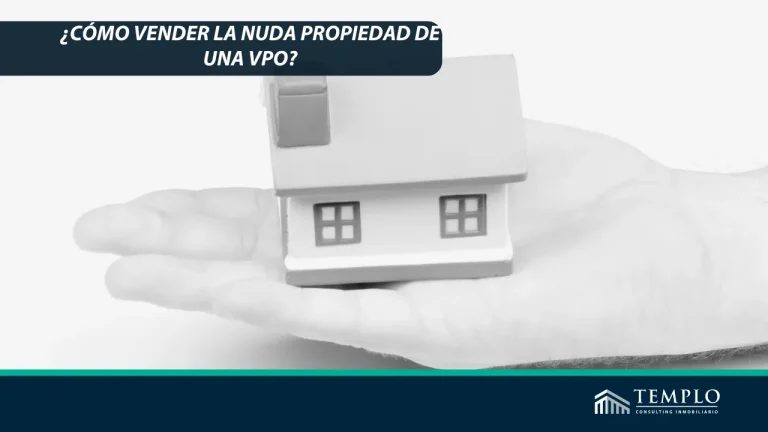 La venta de la nuda propiedad de una Vivienda de Protección Oficial (VPO) implica ceder el derecho de propiedad sobre el inmueble, conservando únicamente el usufructo vitalicio.