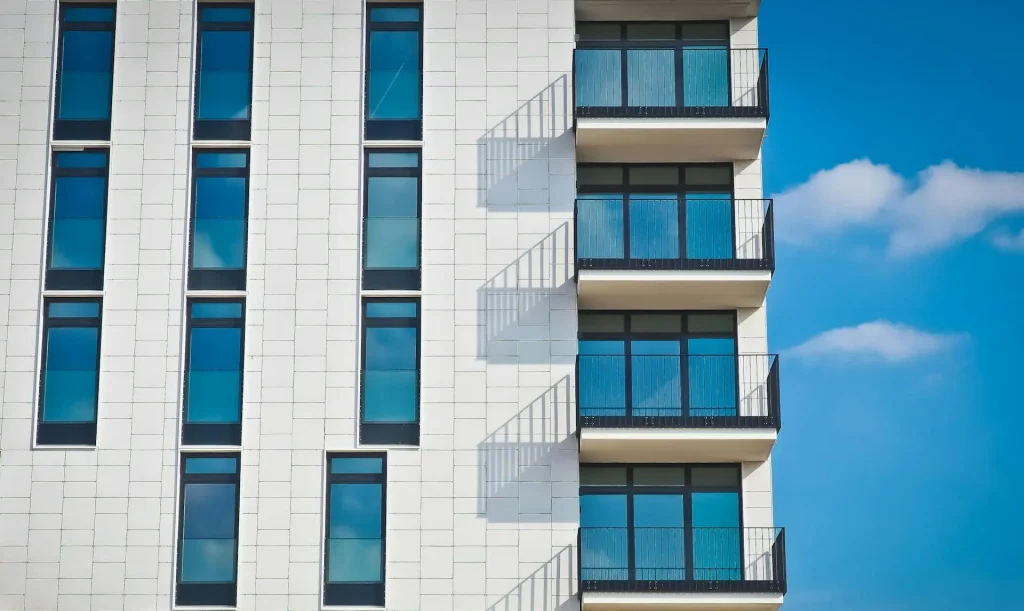 Qué impuestos se pagan al vender una casa heredada